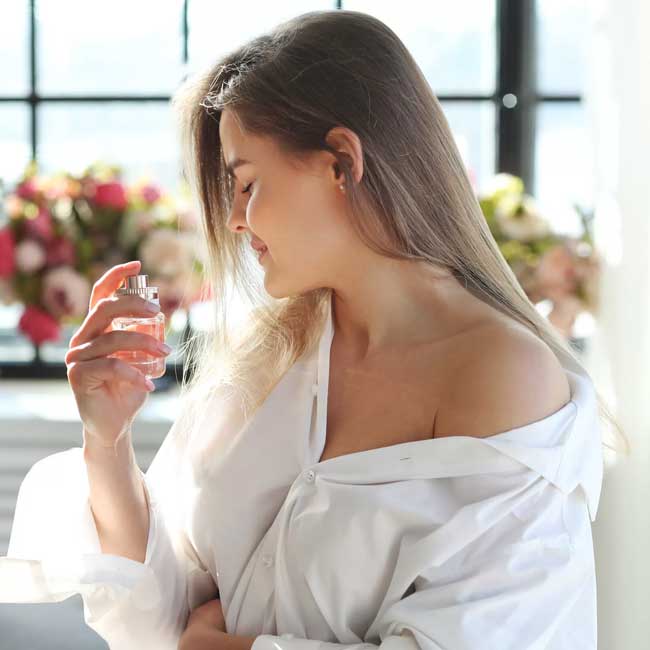 Encante-se com a Essência: Tudo Sobre Perfumes Femininos